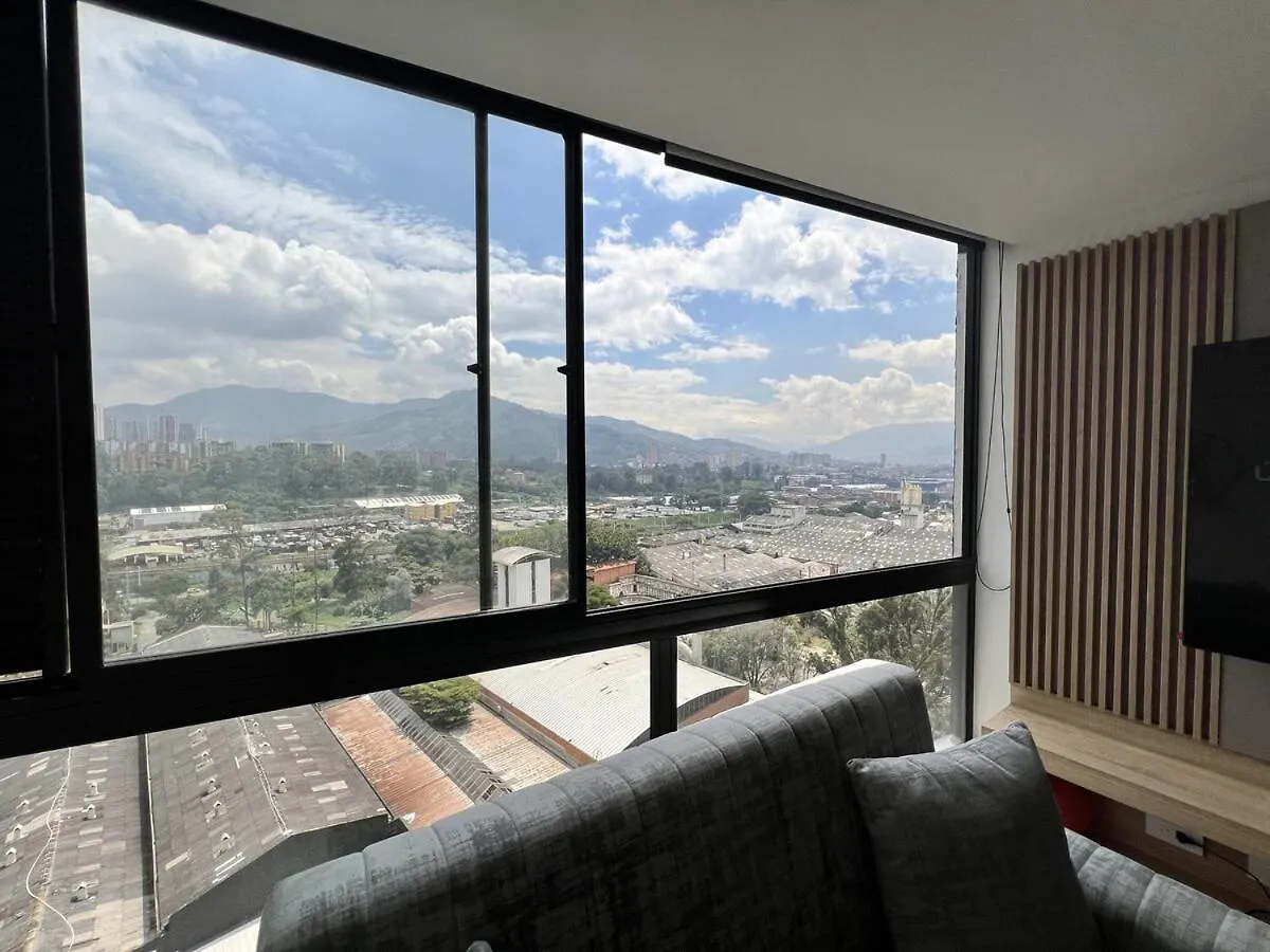 Apto Moderno,Tranquilo, Avenida Las Vegas, Cerca Al Metro, A 20 Min De Provenza Sabaneta Apartment