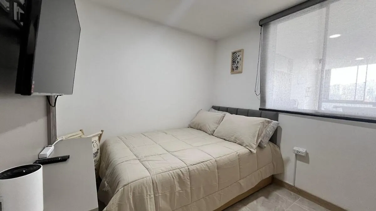 Apto Moderno,Tranquilo, Avenida Las Vegas, Cerca Al Metro, A 20 Min De Provenza Sabaneta Apartment