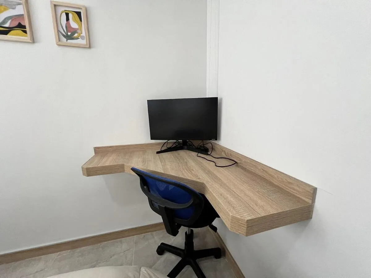 Apartment Apto Moderno,Tranquilo, Avenida Las Vegas, Cerca Al Metro, A 20 Min De Provenza Sabaneta Colombia